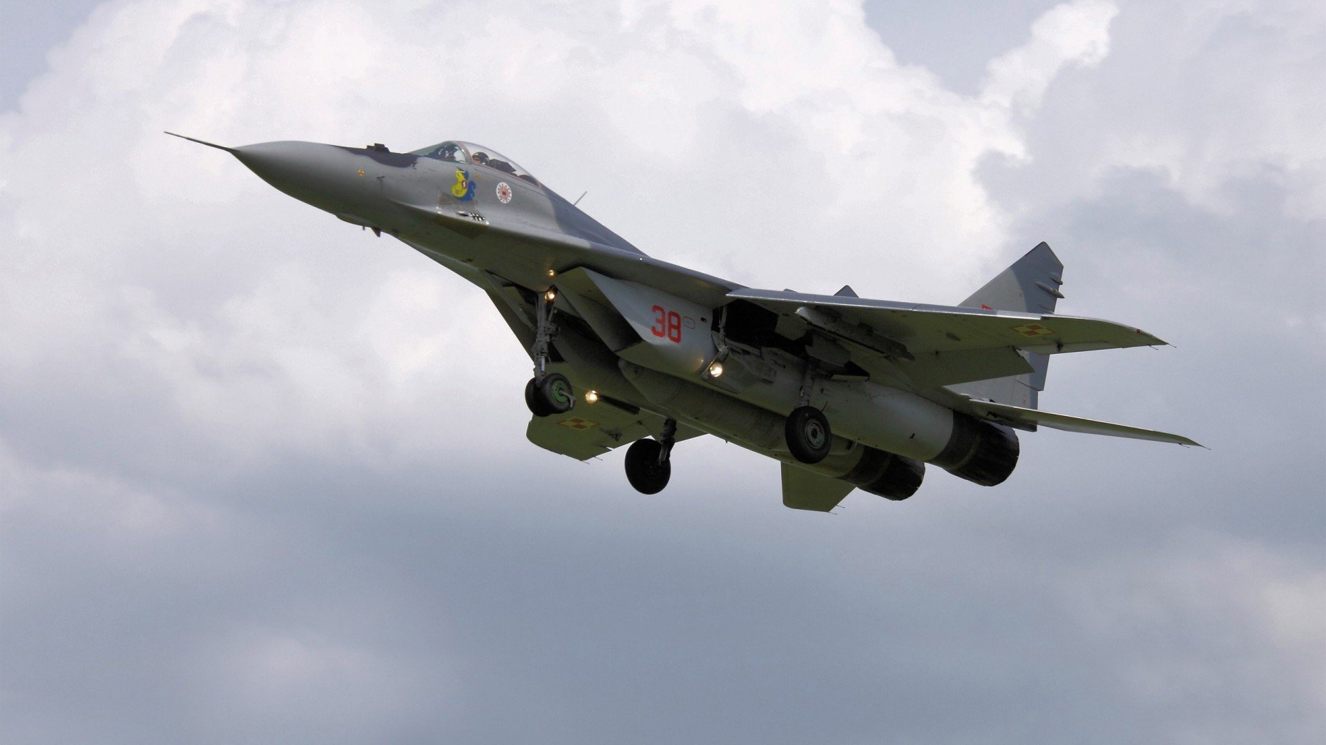 以硬汉著称:在与接受强硬防守的对手激战中,蒂伊表现出大师级的抗压能力!