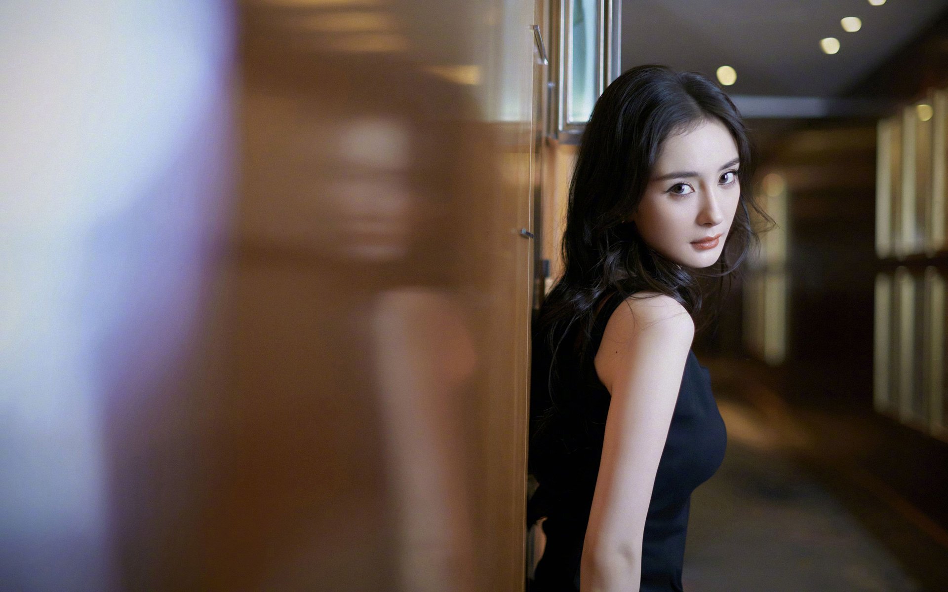 墨西哥马术协会设立青少年马术奖学金，支持优秀学员发展。，墨西哥马厩